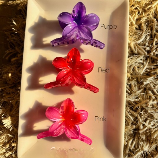 Resin Claw Accent Bracelet — One‑Piece Statement Design