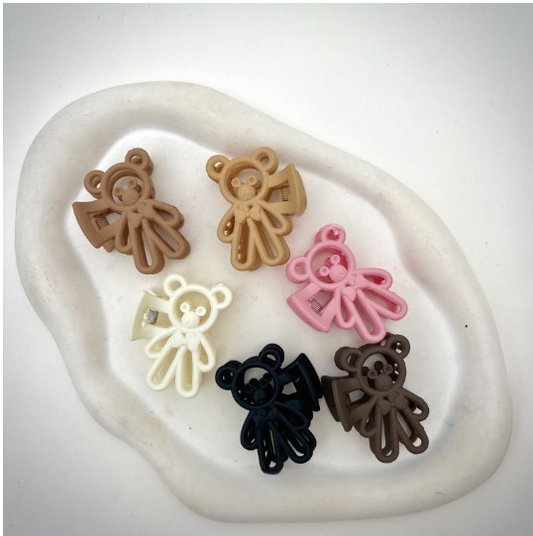 Teddy Claw Clip – Adorable Bear-Shaped Hair Accessory