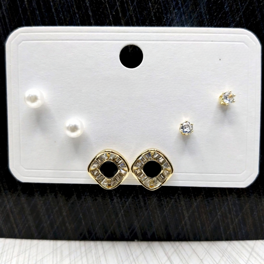 Black Stud 3-Step Earrings