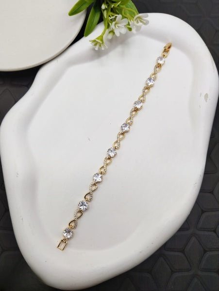 Twinkle Infinity Bracelet – Infinity Design with Sparkling Stone