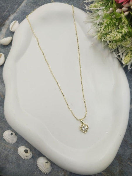 Gold Small Heart Pendant Necklace
