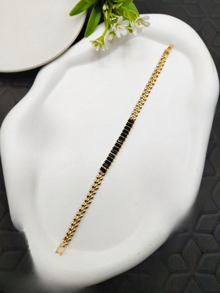 Black Stone Bracelet – Elegant Gold-Plated Statement Piece