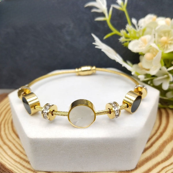 Designer White Stone Gold Kada