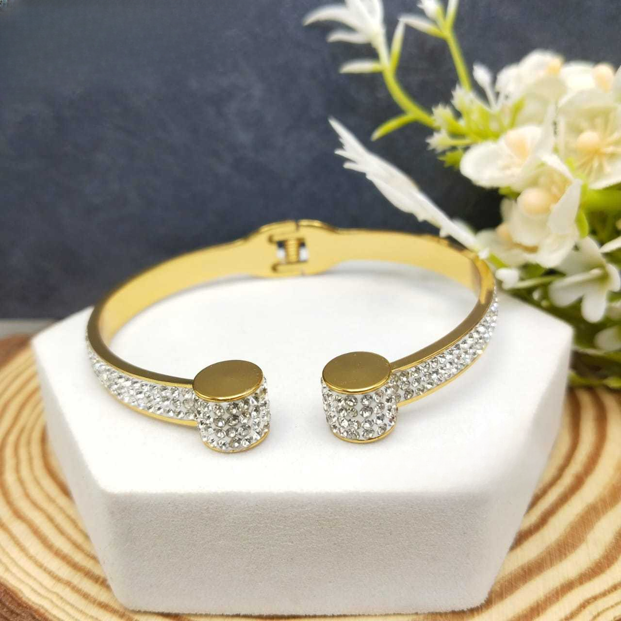 Full Stone Kada (Gold)